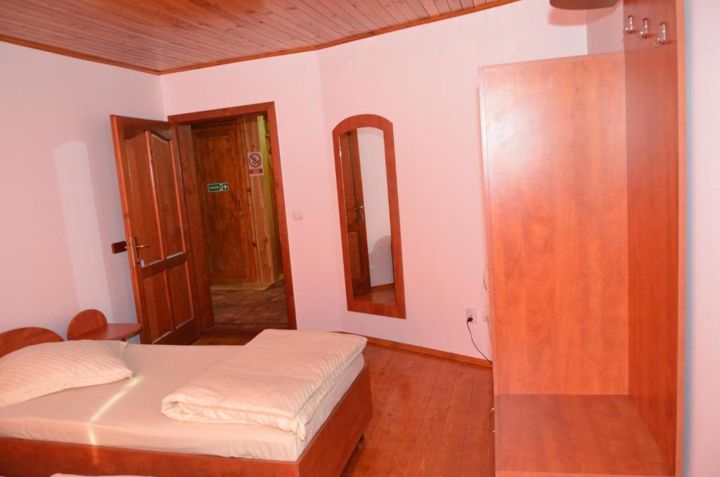 Hotel Casa Moteasca Mihai Viteazu  Zimmer foto