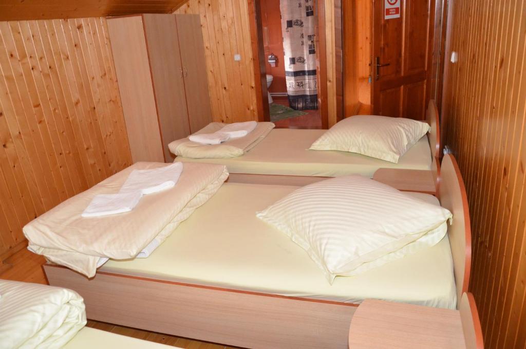 Hotel Casa Moteasca Mihai Viteazu  Zimmer foto